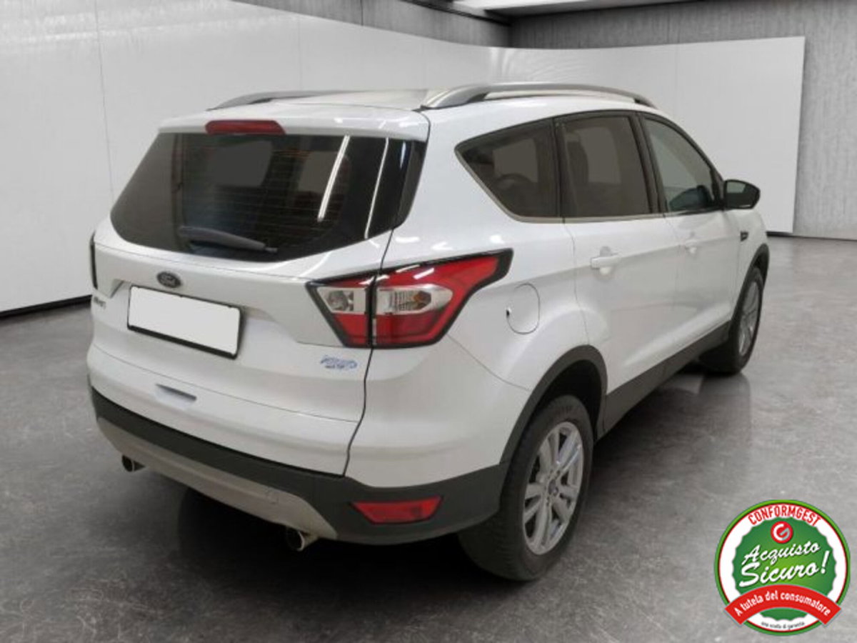 Ford Kuga 1.5 TDCI 120 CV S&S 2WD Plus (4)