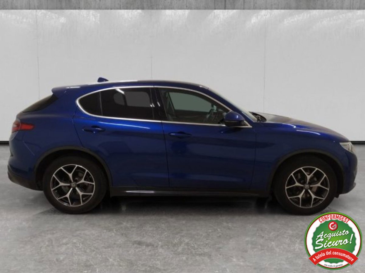 Alfa Romeo Stelvio Stelvio 2.2 Turbodiesel 190 CV AT8 Q4 Executive (4)