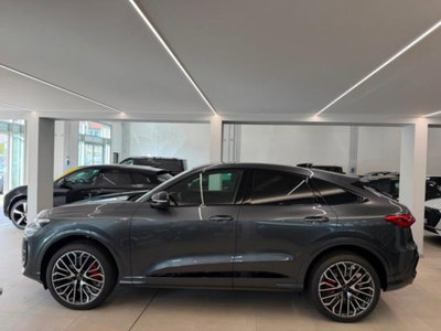 Audi Q5 Sportback 40 2.0 tdi mhev 12V S line Plus quattro s-tronic (2)