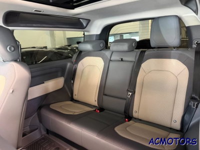 Land Rover Defender 110 3.0d i6 mhev X-Dynamic SE awd 200cv auto (12)