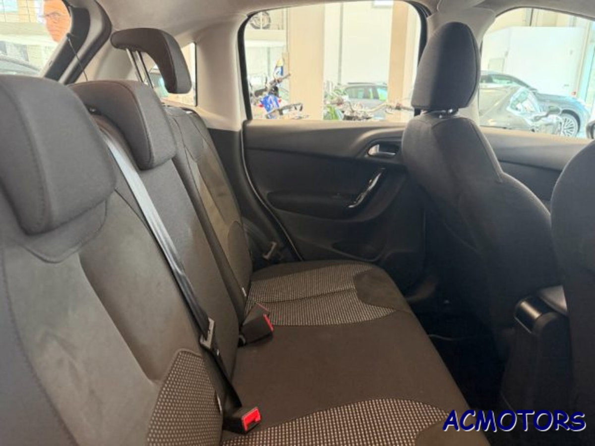 Citroen C3 1.4 HDi 70 Exclusive (11)