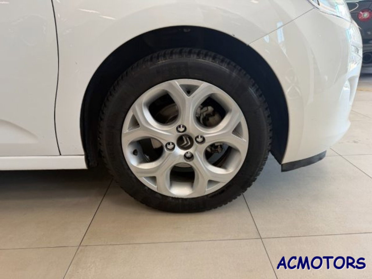 Citroen C3 1.4 HDi 70 Exclusive (14)