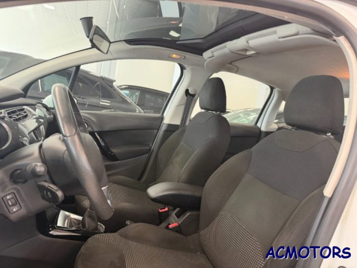 Citroen C3 1.4 HDi 70 Exclusive (7)