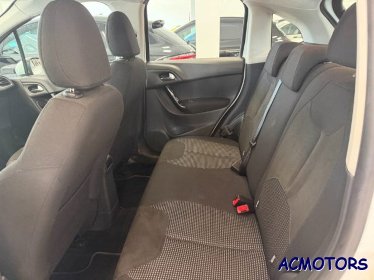 Citroen C3 1.4 HDi 70 Exclusive (8)