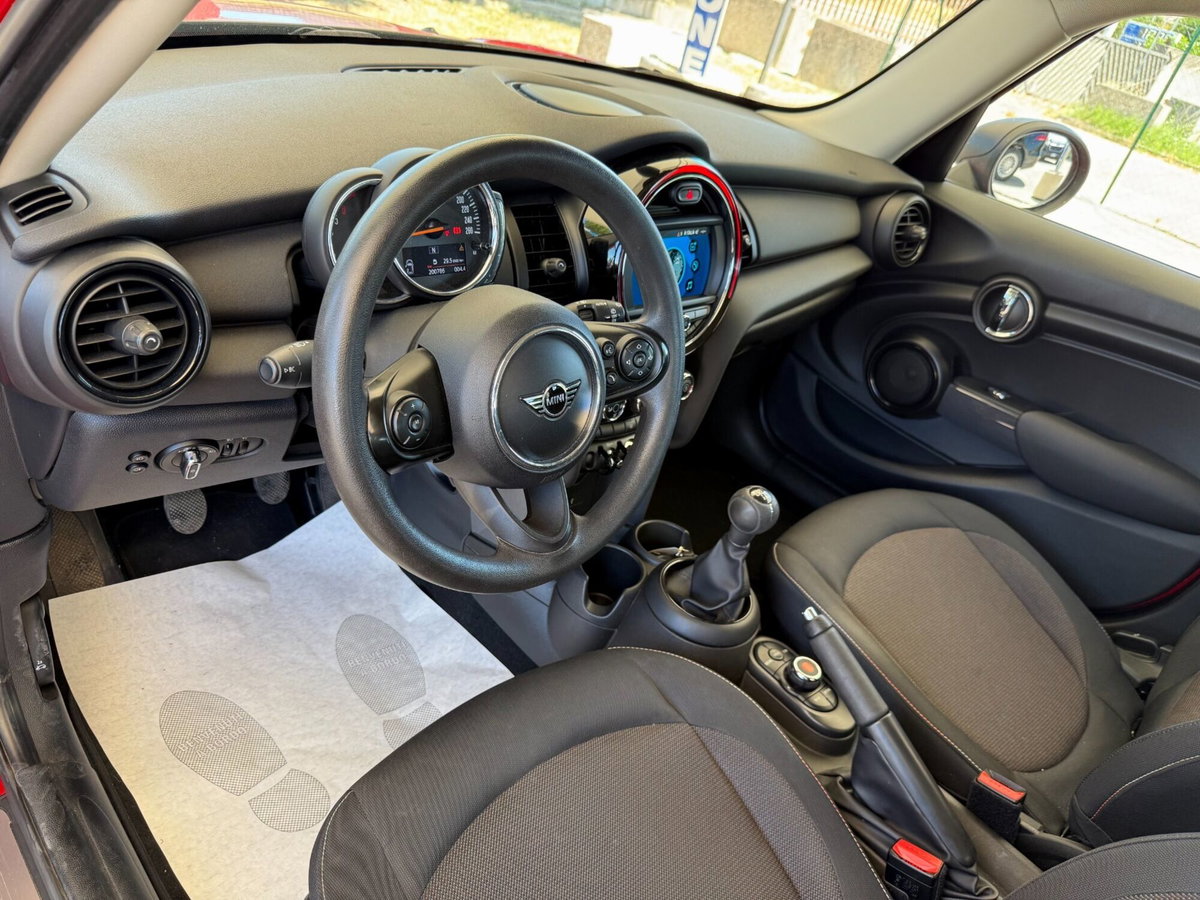 MINI Mini 1.5 Cooper D Hype (20)