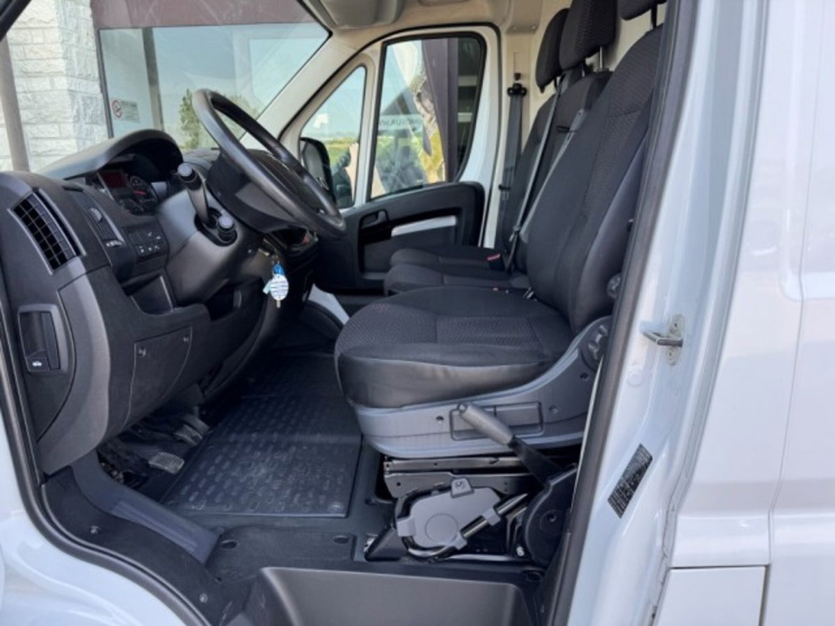 Opel Movano Furgone Heavy 35 L3H2 2.2 diesel 140cv S&S auto (12)