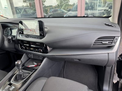 Nissan Qashqai 1.3 mhev Business 2wd 140cv (18)