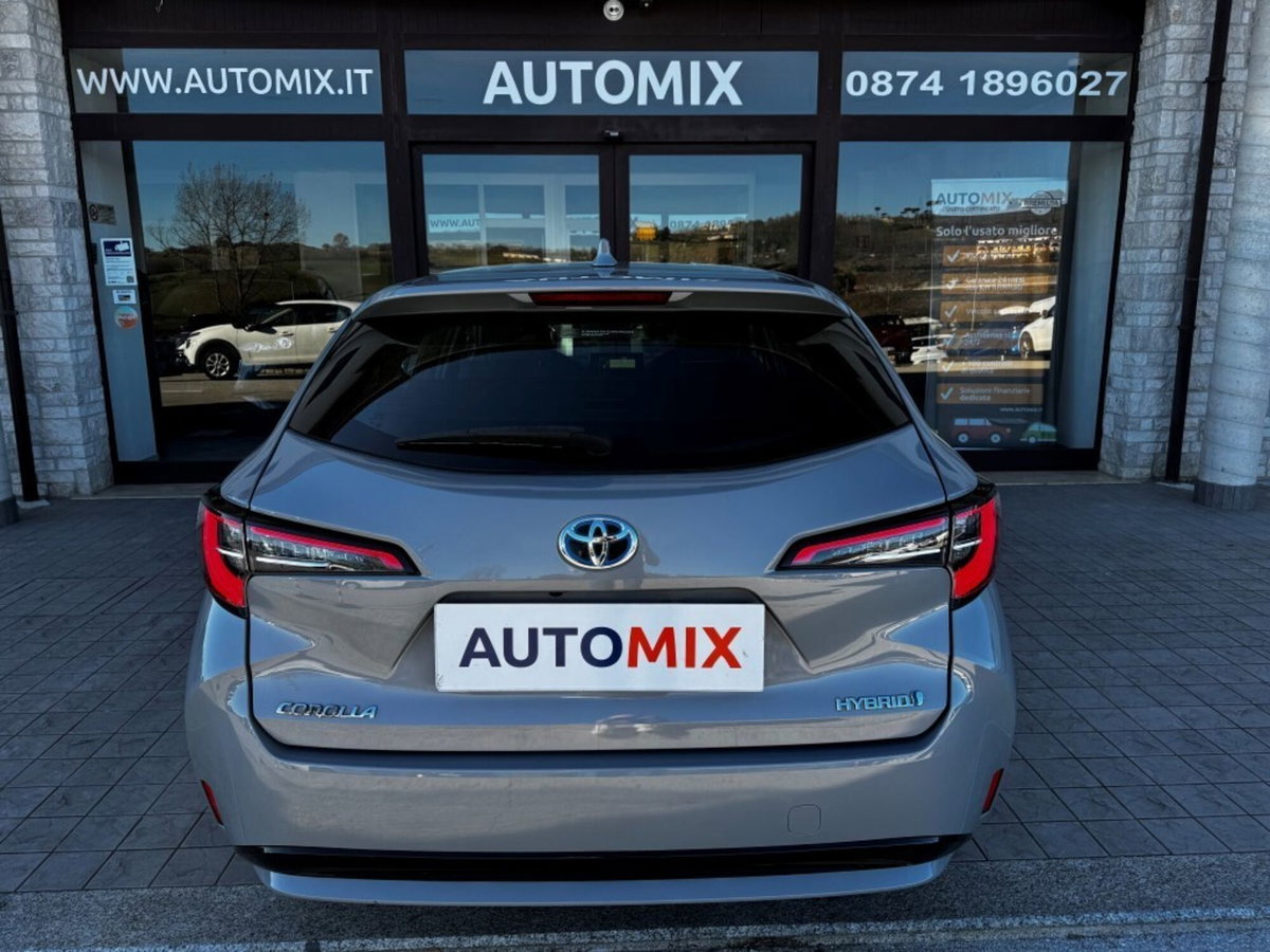 Toyota Corolla Touring Sports 1.8 Hybrid Business (11)
