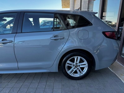 Toyota Corolla Touring Sports 1.8 Hybrid Business (6)
