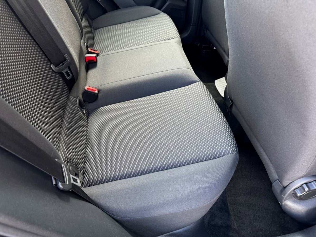 Volkswagen T-Roc 1.0 TSI Style (13)
