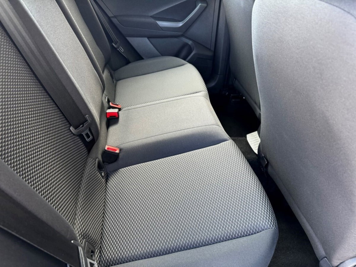 Volkswagen T-Roc 1.0 TSI Style (14)