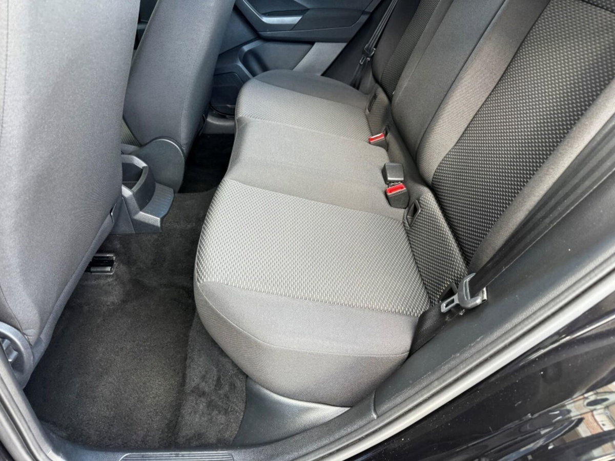 Volkswagen T-Roc 1.0 TSI Style (17)