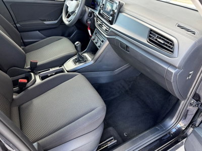 Volkswagen T-Roc 1.0 TSI Style (9)