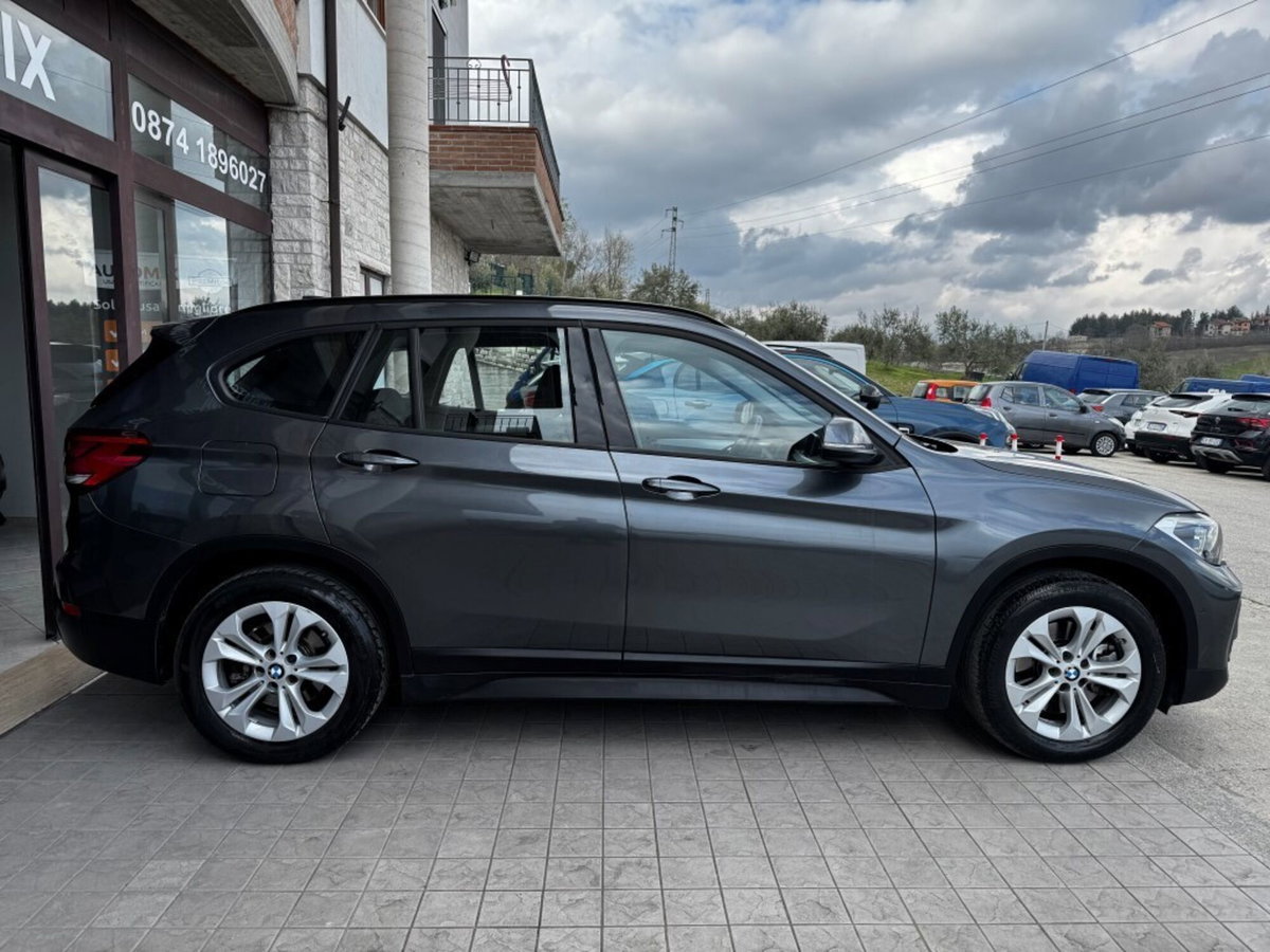 BMW X1 xDrive25e Business Advantage (9)
