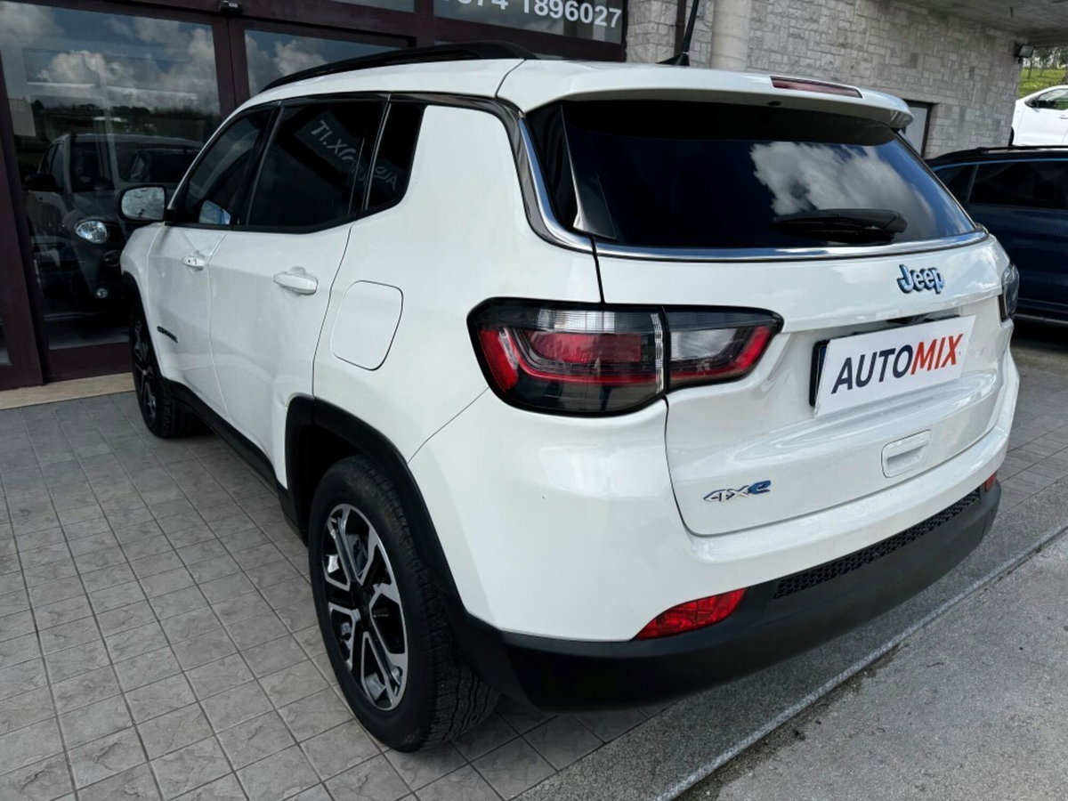Jeep Compass 1.3 T4 190CV PHEV AT6 4xe Limited (10)