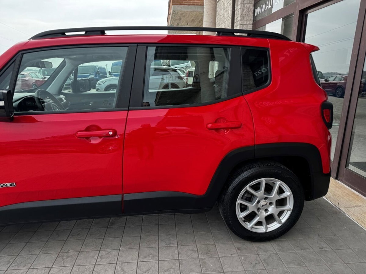 Jeep Renegade 1.5 Turbo T4 MHEV Limited (15)