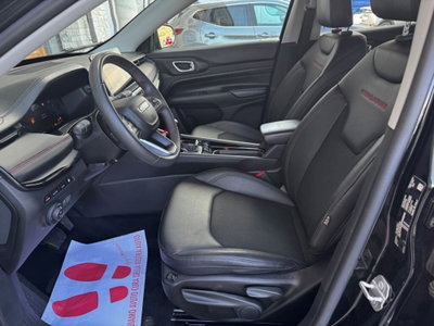 Jeep Compass 1.3 T4 240CV PHEV AT6 4xe Trailhawk (13)