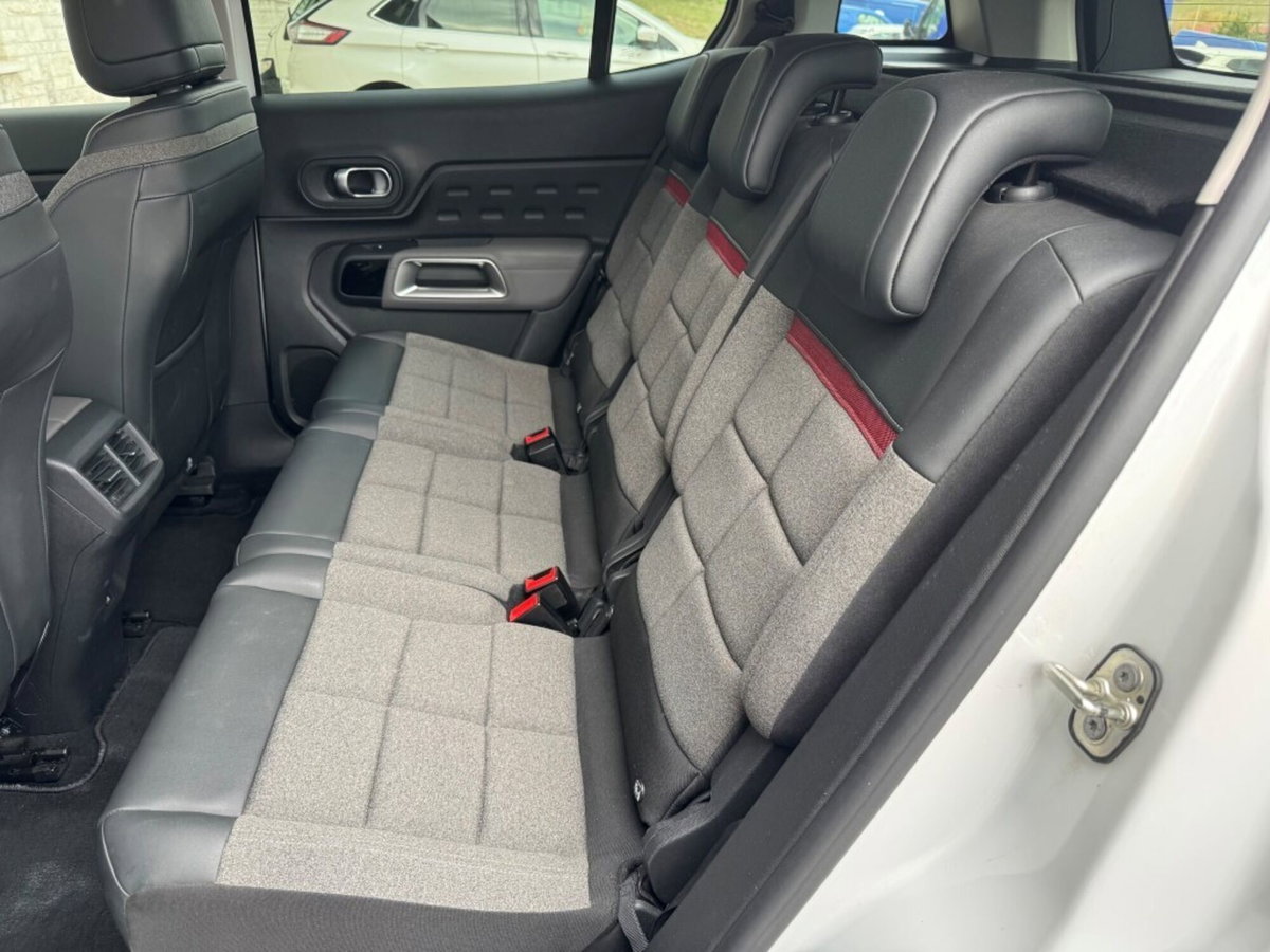 Citroen C5 Aircross Aircross BlueHDi 130 S&S EAT8 Business (14)