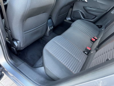 Peugeot 2008 PureTech 130 S&S EAT8 Active Pack (16)