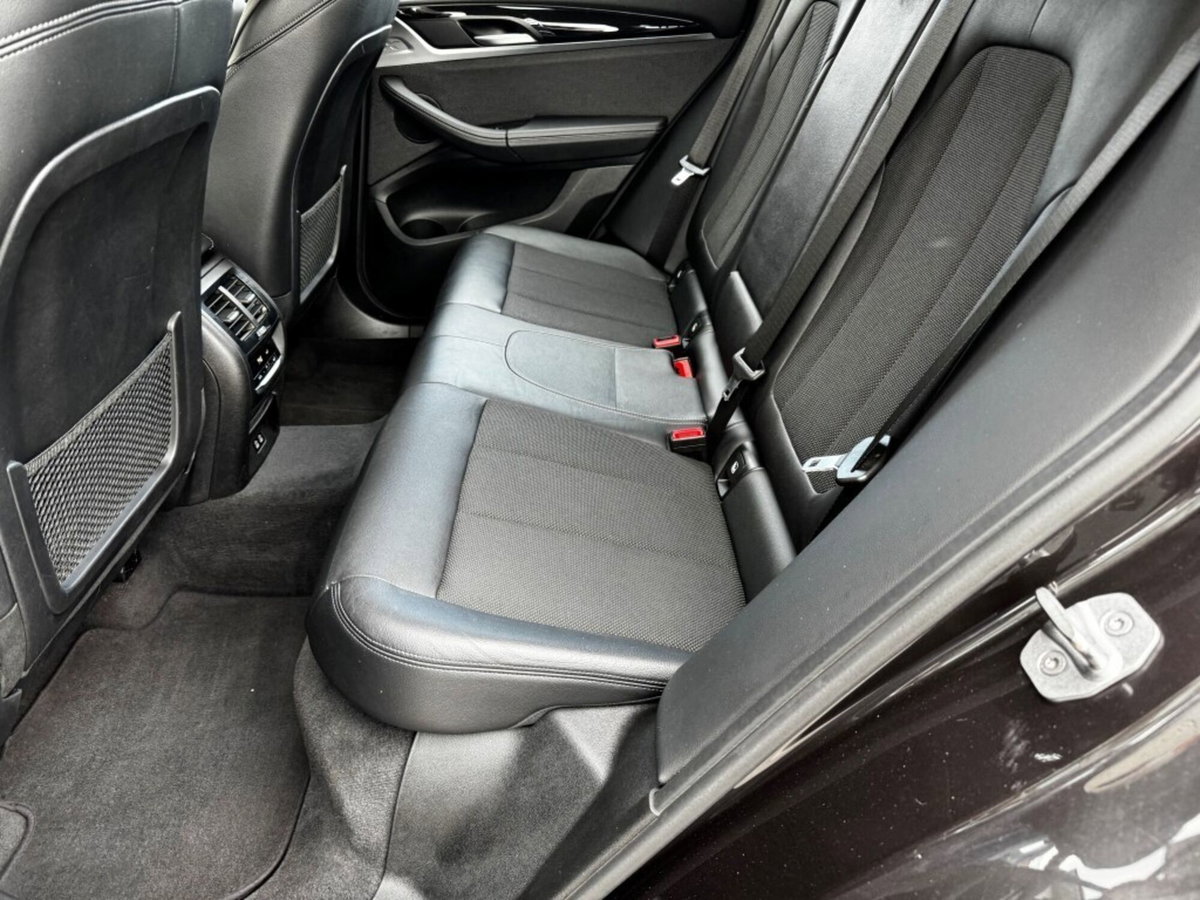 BMW X3 xDrive20d xLine (14)