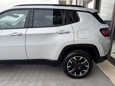 Jeep Compass 1.3 T4 240CV PHEV AT6 4xe Trailhawk (13)