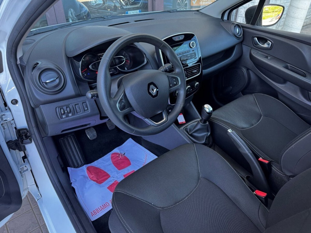 Renault Clio dCi 8V 75 CV 5 porte Business (19)