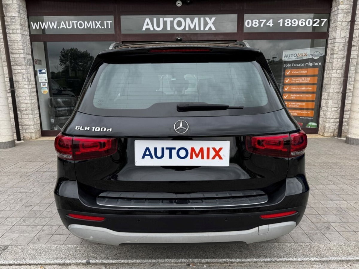 Mercedes-Benz GLB 180 d Automatic Business (14)