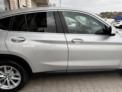 BMW X4 xDrive20d Business Advantage (5)