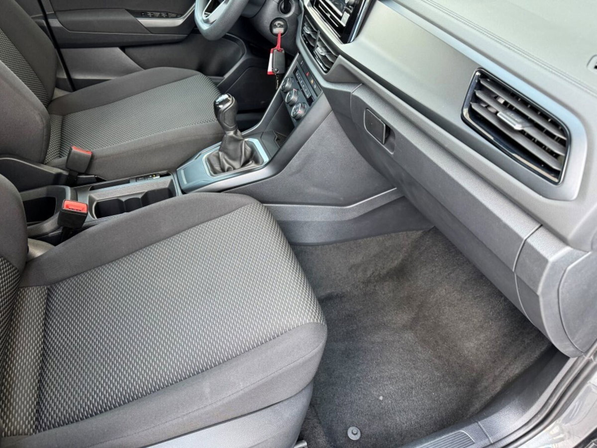 Volkswagen T-Roc 1.0 TSI Style (18)