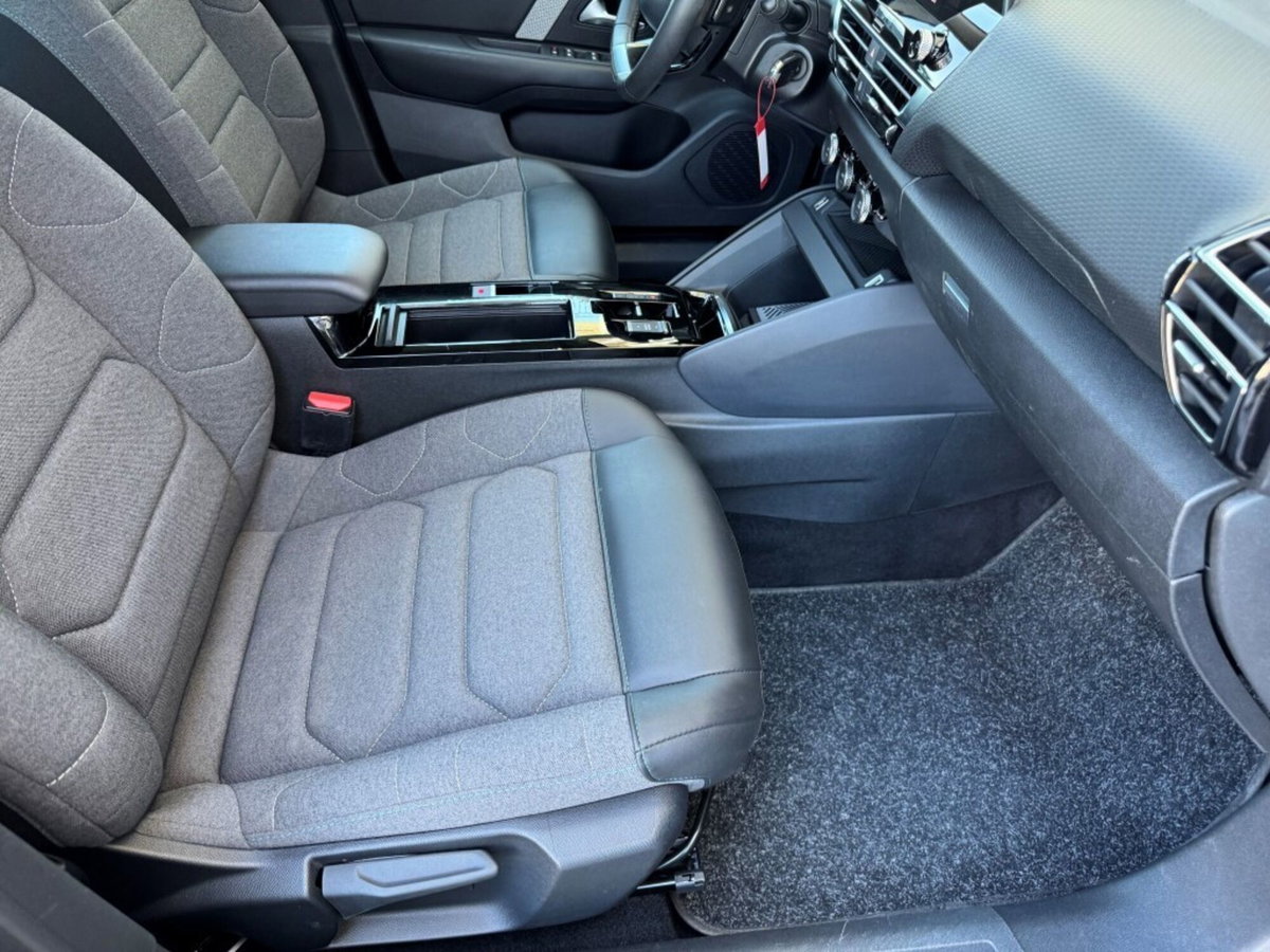 Citroen C4 BlueHDi 130 S&S EAT8 Feel Pack (16)