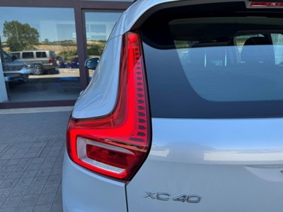 Volvo XC40 T2 Momentum Pro (13)