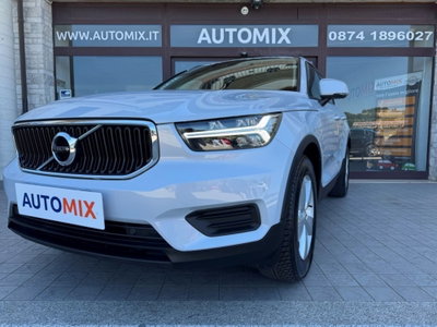Volvo XC40 T2 Momentum Pro (2)