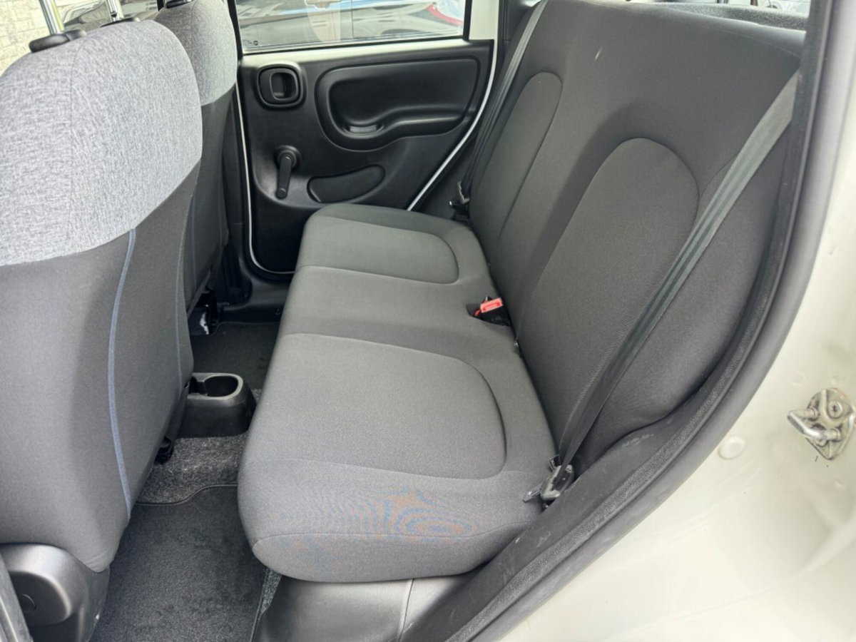 Fiat Panda 1.0 FireFly S&S Hybrid (15)