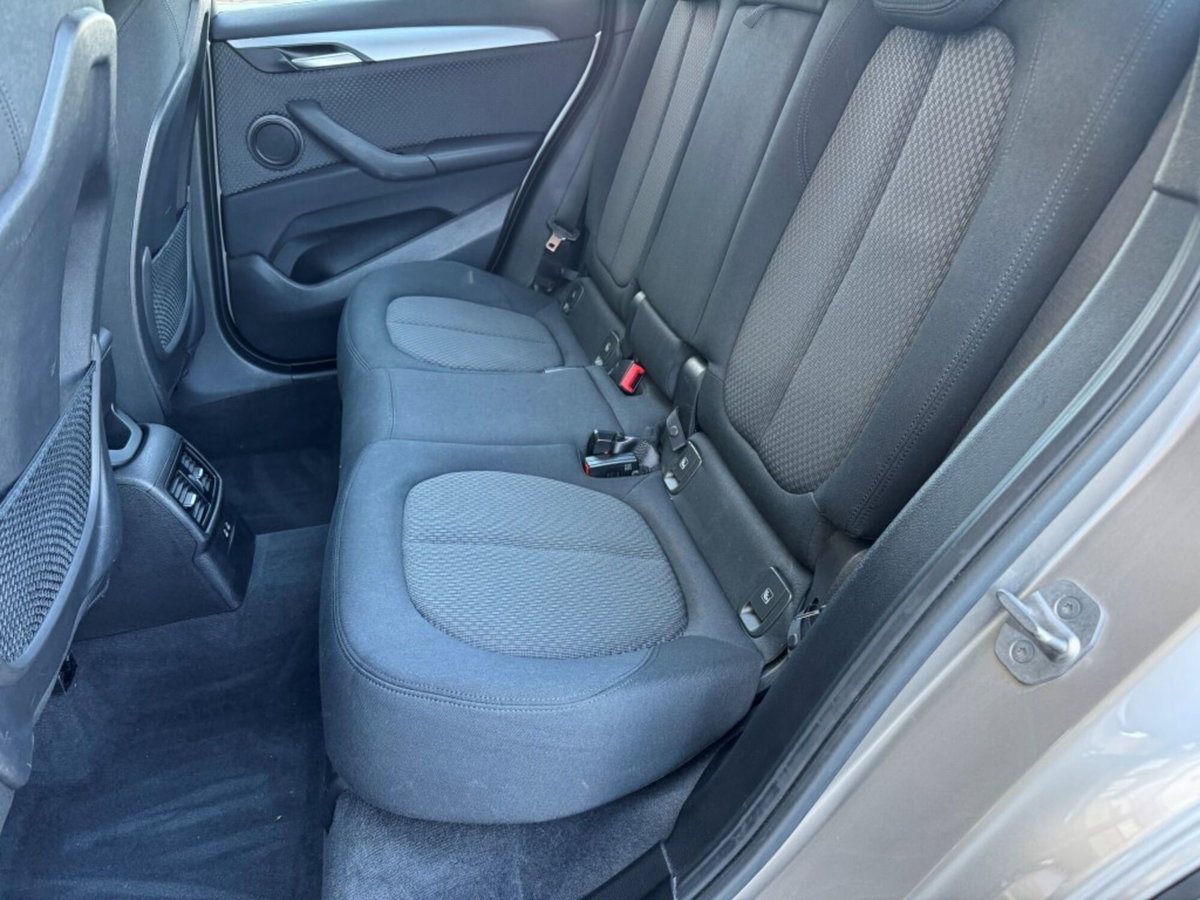 BMW X1 sDrive16d Business Advantage (14)