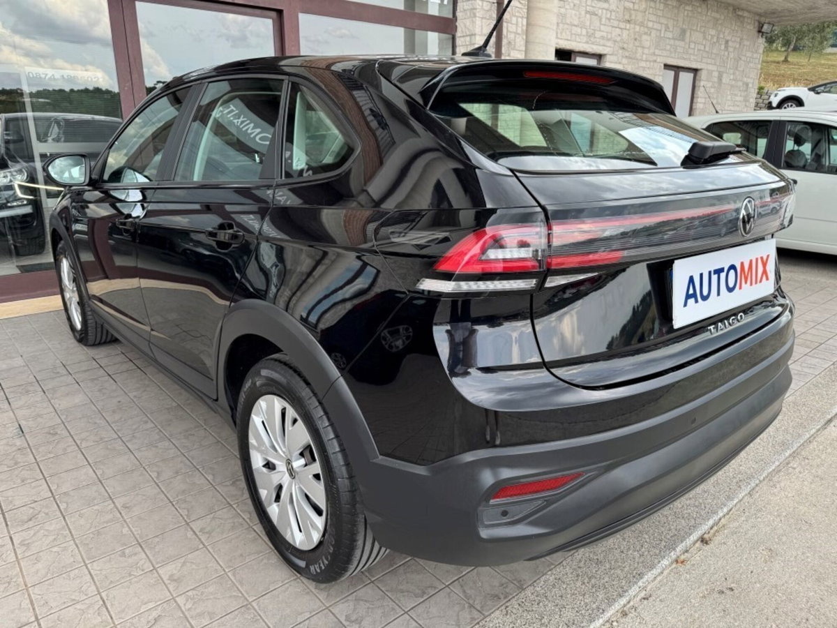 Volkswagen Taigo 1.0 tsi Life 95cv (9)