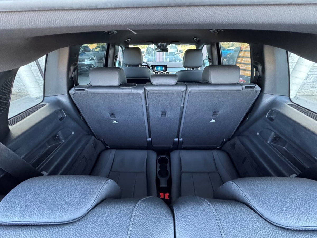 Mercedes-Benz GLB 180 d Automatic Sport Plus (10)