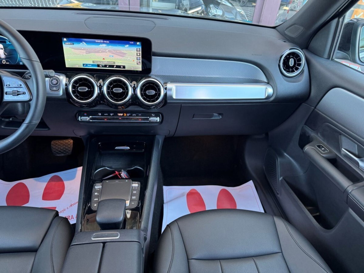 Mercedes-Benz GLB 180 d Automatic Sport Plus (20)