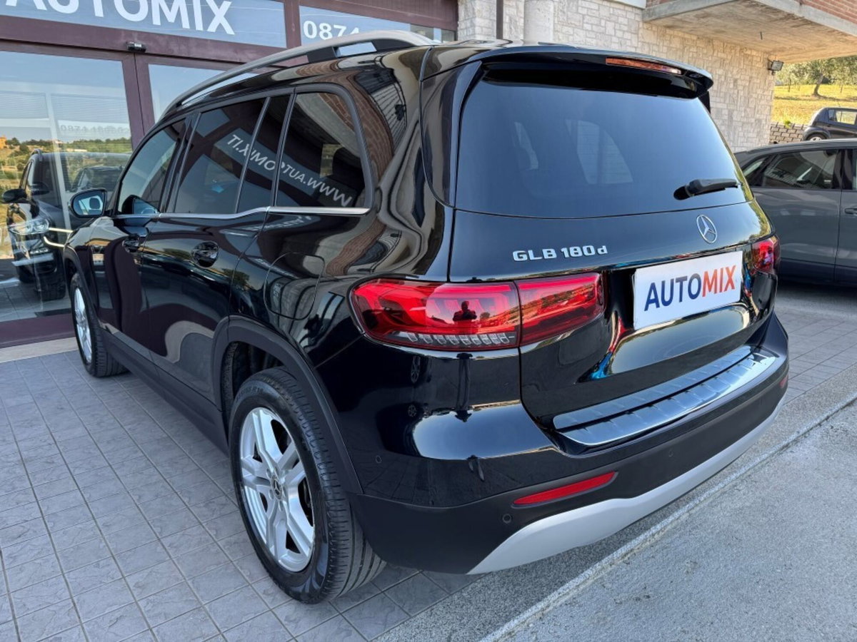 Mercedes-Benz GLB 180 d Automatic Sport Plus (7)