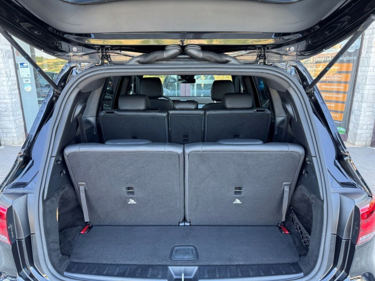 Mercedes-Benz GLB 180 d Automatic Sport Plus (9)