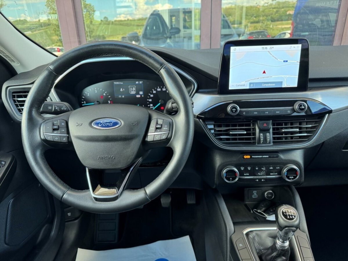 Ford Kuga 1.5 EcoBlue 120 CV 2WD Titanium (17)