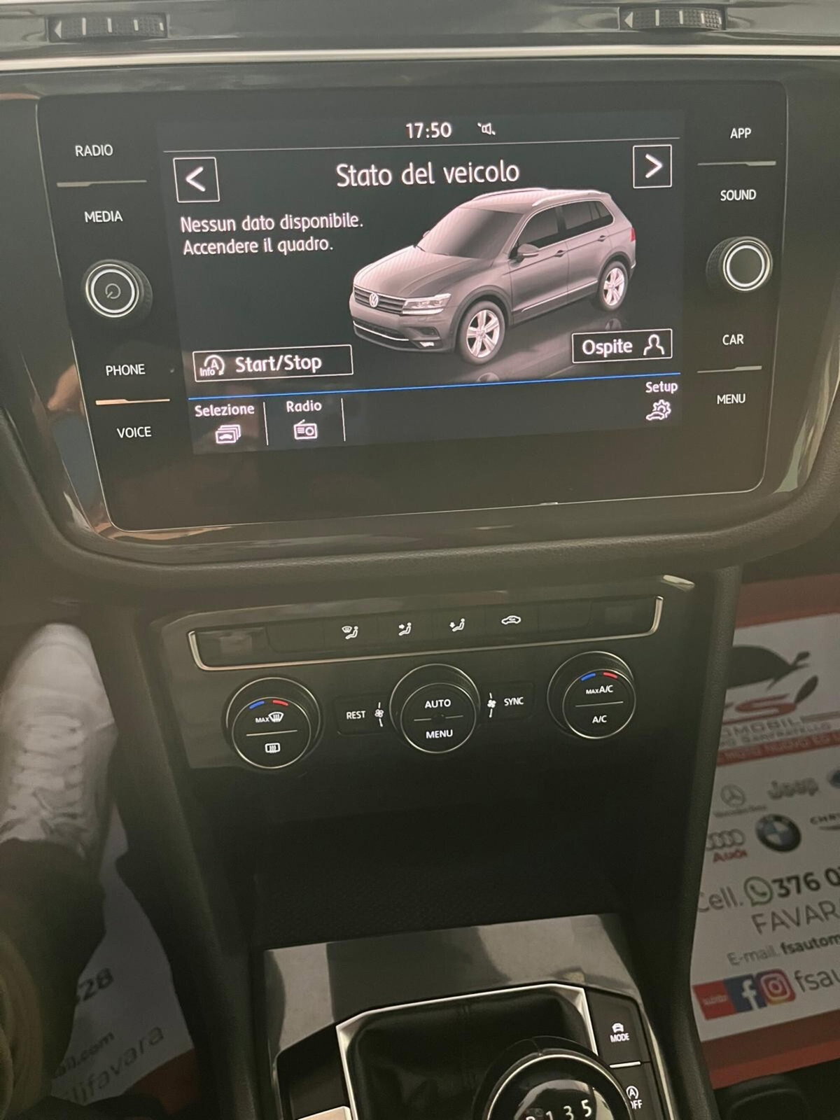 Volkswagen Tiguan 1.6 TDI SCR Sport BlueMotion Technology (18)