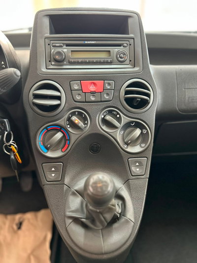 Fiat Panda 1.2 Dynamic (9)