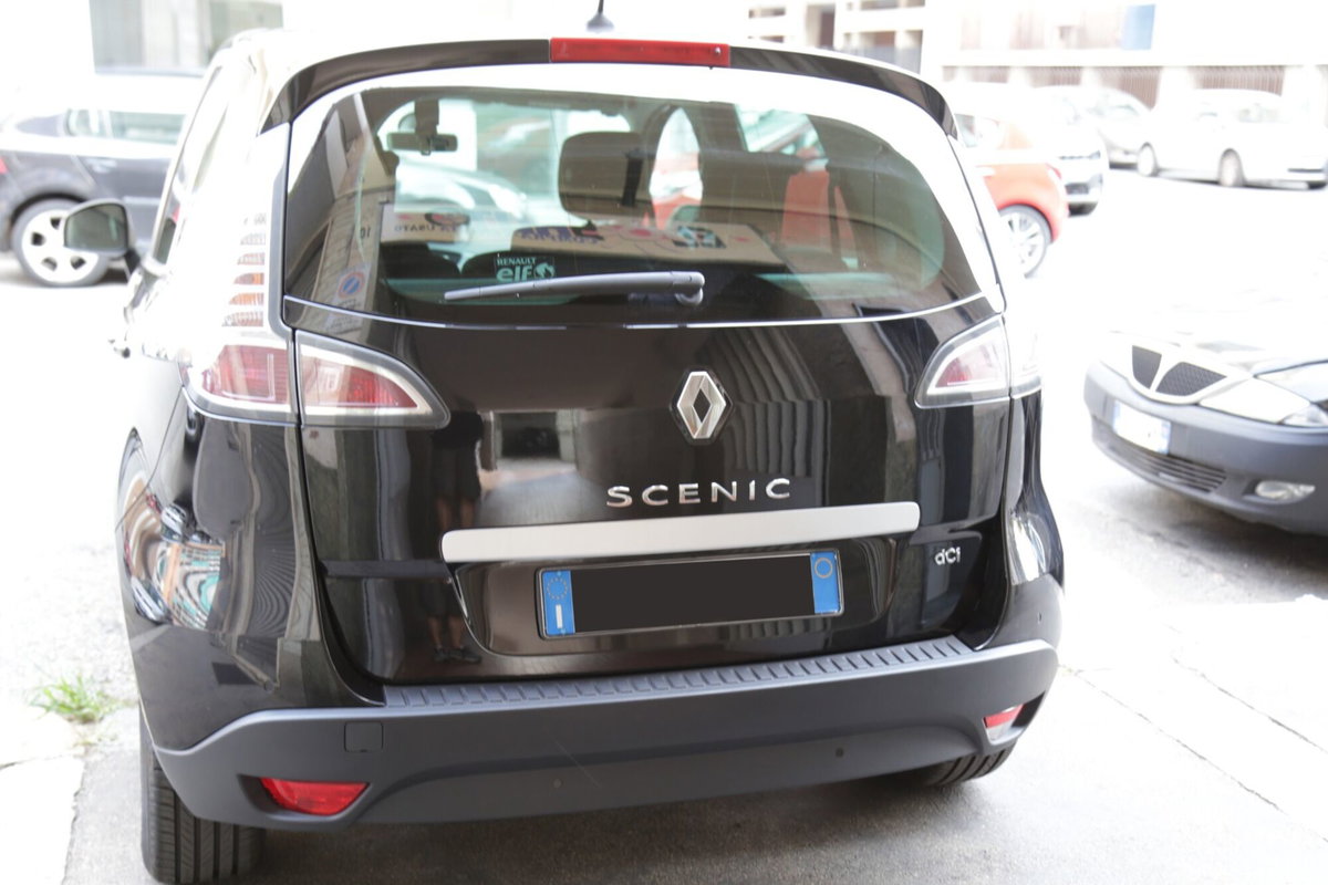 Renault Scenic E-Tech Electric 1.5 dCi 110CV Limited (15)