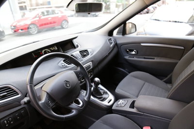 Renault Scenic E-Tech Electric 1.5 dCi 110CV Limited (3)