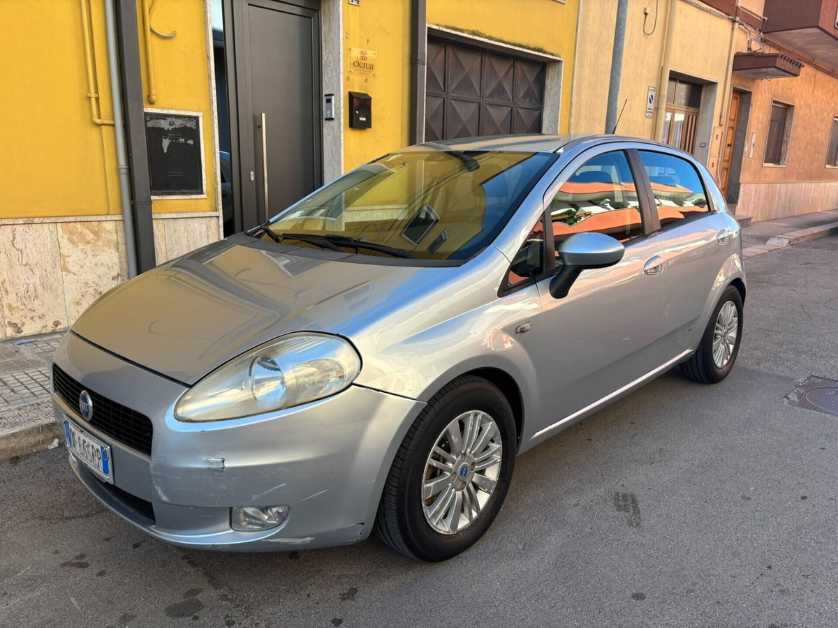Fiat Grande Punto 1.3 MJT 90 CV 5 porte Dynamic (3)