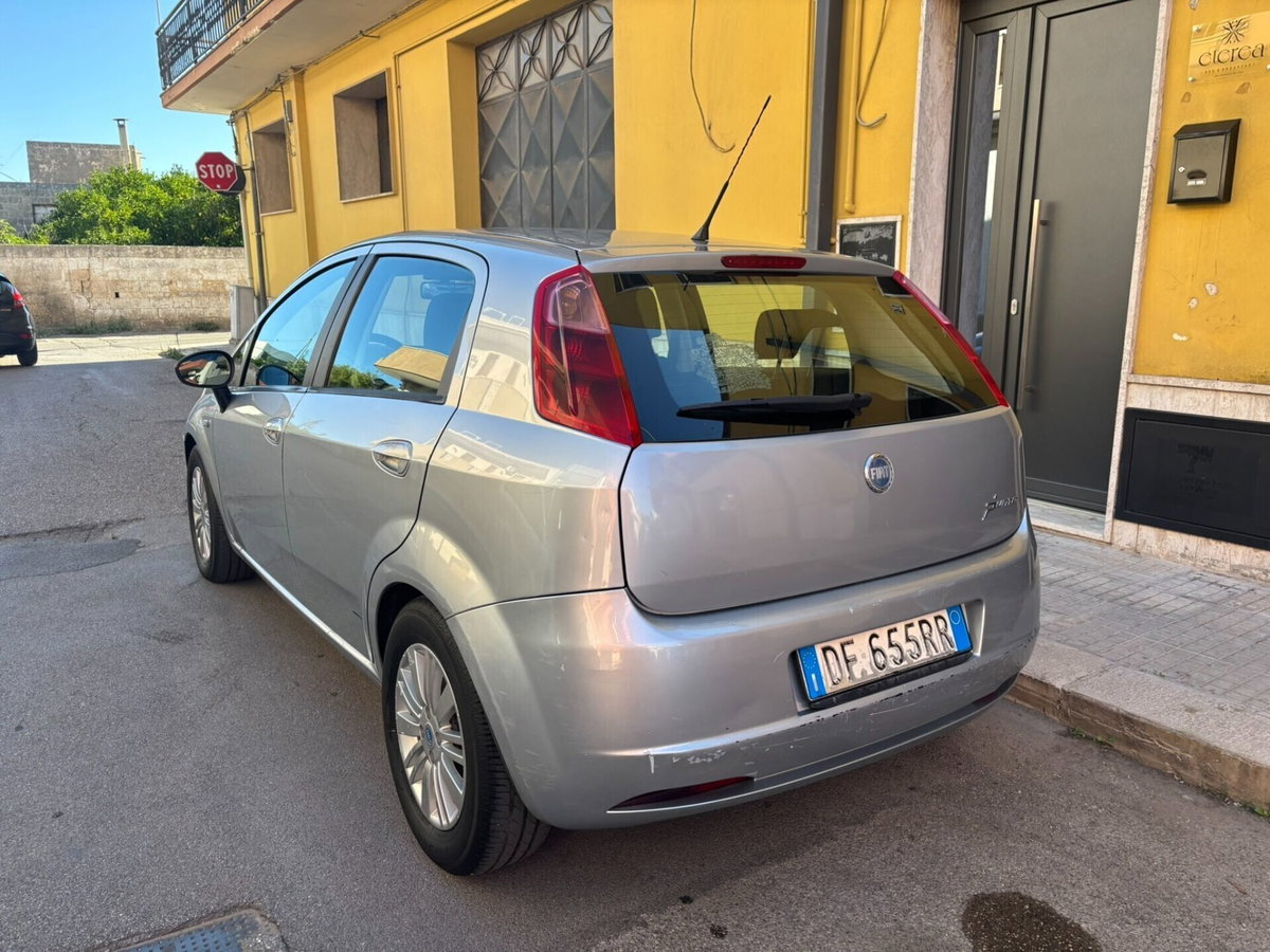 Fiat Grande Punto 1.3 MJT 90 CV 5 porte Dynamic (5)