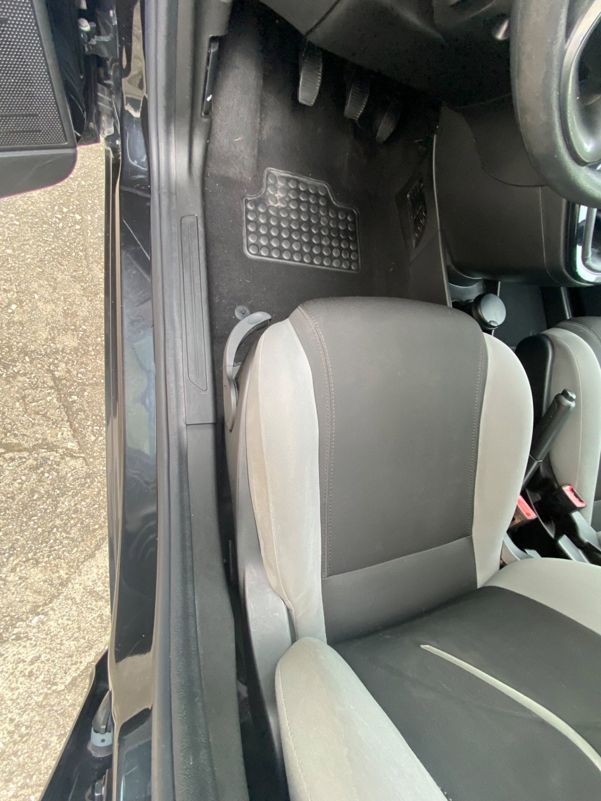 Lancia Ypsilon 1.3 MJT 16V 95 CV 5 porte S&S Silver (10)