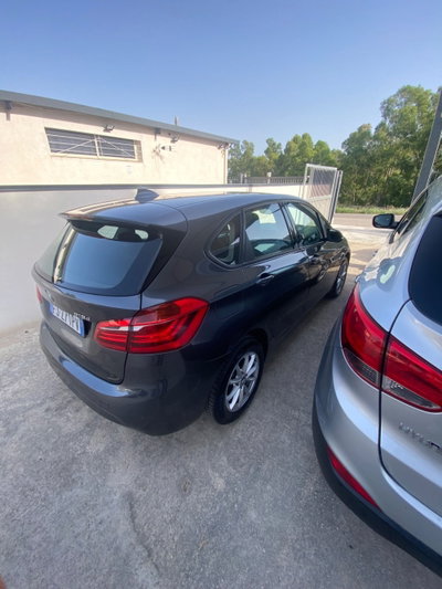 BMW Serie 2 Active Tourer 218d  Luxury auto (4)