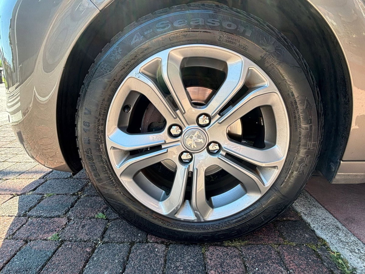 Peugeot 208 VTi 82 CV 5 porte Access (19)
