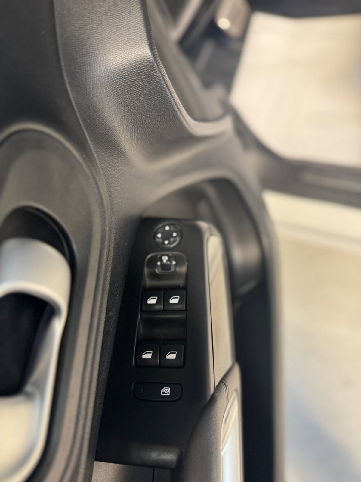 Citroen C5 Aircross Aircross BlueHDi 130 S&S EAT8 Shine (19)